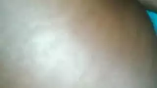 اب ينك بنت أمام امها