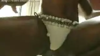 ام تعلم ابنها الصغير السكس فينيكها