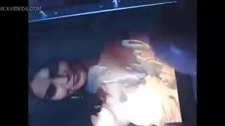 فانيسا اللاتينية العاهرة تفتح مؤخرتها لعلاقة جنسية جماعية قاسية