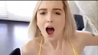 ينيك امه بحظور ابوه