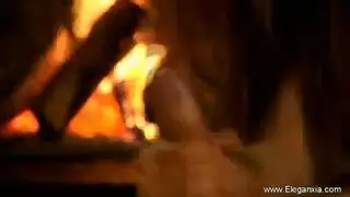 فعل شرجي مزدوج مثالي: شهوتها تتوافق مع إيقاع نكاحهما