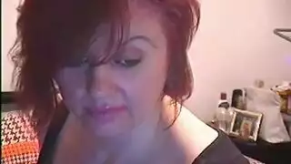 خنثى مجعد الشعر ينكح ويناك في المنزل