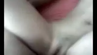 نيك من عامل ينيكها ويفشخ كسها مترجم