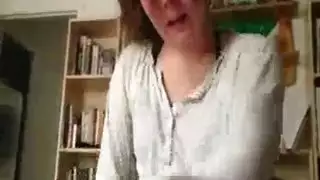 أطول تجميع لقذف السائل المنوي في العالم وجه مغطى بالسائل المنوي بشكل مكثف