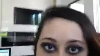 شاب سوداني مثار يمارس الجنس مثل نجم إباحي