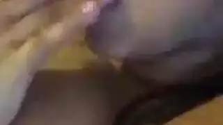 لاتينا ممتلئة الصدر تخضع لتمدد شرجي قاسي وإثارة عنيفة