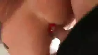 يمكن ممارسة الجنس على متنزه بالماء في الهواء الطلق بالومينو، مع العديد من الكملات الرائعة وجوههم مغطاة