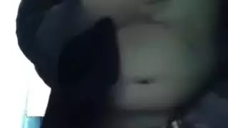 دمية جنس مصرية محجبة تتوسل للسائل المنوي