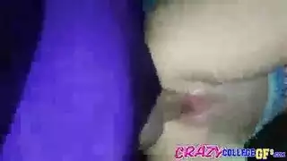 عاهرة أرجنتينية تمص قضيب أسود بقوة ثم تُنكح بوضعية كلابية