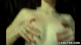 إكس إكس إكس قاسي: فتاة ساخنة مقيدة تأخذ قضيب أسود ضخم