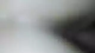 نكاح في المحل: الفتاة الآسيوية الجميلة تنكح في مؤخرتها وتئن بصوت عالٍ