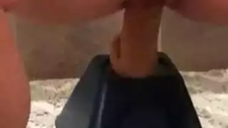فتحاتي المشدودة مصنوعة للجنس الجماعي