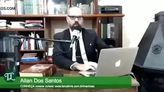 امرأة أصلع ترتدي جوارب سوداء والحصول على الهرة الضيقة اصابع الاتهام قبل الحصول على مارس الجنس