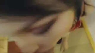 ابنة تطلب مساعدة ابها للاستمناء