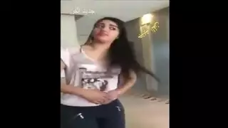 مصريه ملبن تصرخ