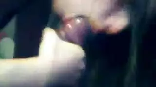 نكاح في الحديقة العامة: ملئها بعمق حتى تبلغ النشوة