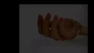 يحك زبه في طيز امه وهي نايمه منزلي مترجم