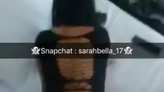 مؤخرة سارابيلا الضيقة تُدمر في جلسة مرافقة عنيفة