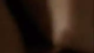 صديقته السابقة لديها شيء لشخصين أسود في نفس الوقت ويتم انتقاده