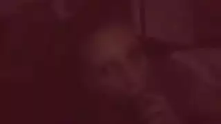 نجم إباحي يضاجع فتاتين جامحتين في جاكوزي فقاعي