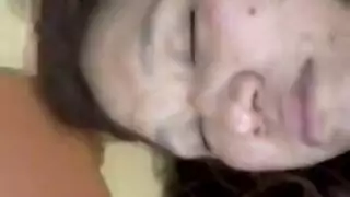 تعري وغراء في الحمام