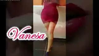 في سن المراهقة لذيذة تلقي التشحيم في الحمار