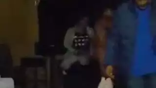 تدليك زيتي لراقصة فاخرة يؤدي إلى قضيم وجماع من الخلف
