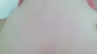 ترضع من طيز
