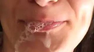إكس إكس إكس عربي: حفلة جنسية عربية صريحة ومتعرقة