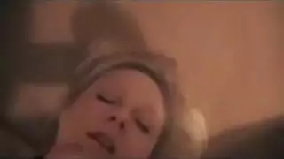 شرج ناضج: نساء خبيرات في جنس عنيف