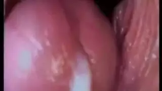 حركة الشفاه واللسان تجعلها تزلق زبي