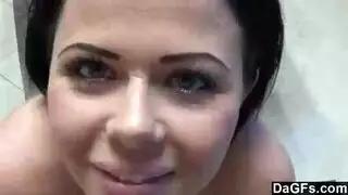 سكسي في السياره تركب زبه نيك كس