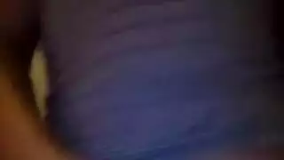 فلم عربي الزوج يأتي بخدامه لتخدم زوجته وفي غيابه تمارس الجنس مع زوجته بدون علمه0d0bwpbj4vx2