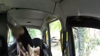 محارم اب يلعب مع ابنته