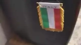 تلعب في كسها أمام زوجها