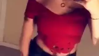 ام عراقية مثيرة تحب وضعية الكلب