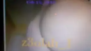 حفلة جنس سعودية: مال النفط ومهبل مبلل