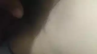 فرج مشعر وثدي هائل في خيال جنسي إباحي