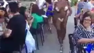 إيلاج مزدوج مع إلهة سمراء ماهرة
