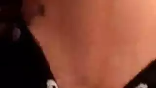 تقبيل إختراق ثلاثي لعبه
