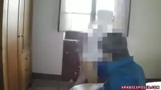المراة الشقراء تنتاك من اجل المال