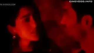 سيارة نقل حفر بالإصبع