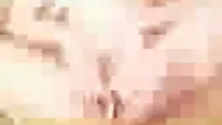 عاهرة مصرية تلمس نفسها وهي متشوقة للضرب العنيف