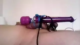 تعذيب رجل بنيك