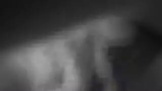فم بريء يتم تدميره بواسطة نائب رئيس ضخم