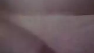 عاهرة سورية تتوق لقضيب قوي
