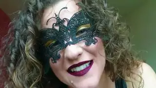 مشهد إباحي صريح: فينوس وبلو لوفين في لعبة مهبلية مبللة