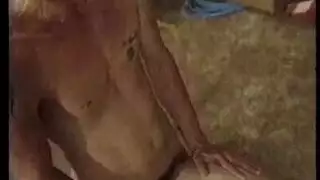 ساديات في المستودعات