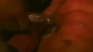الديك صغير مثلي الجنس ومستقيم مشعرات النفس