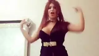 فخ العطش الأقصى راقصة عربية تفرغ سوائلها على الأرض